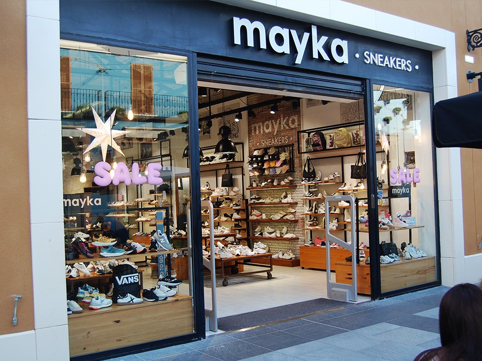 MAYKA SNEAKERS