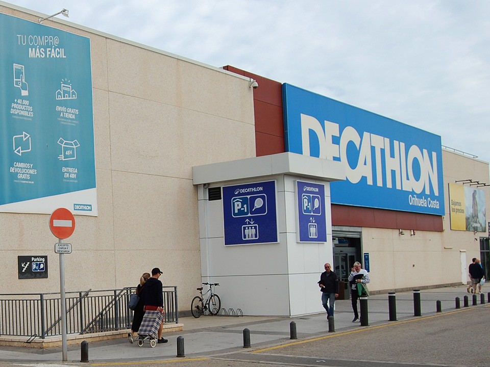 DECATHLON