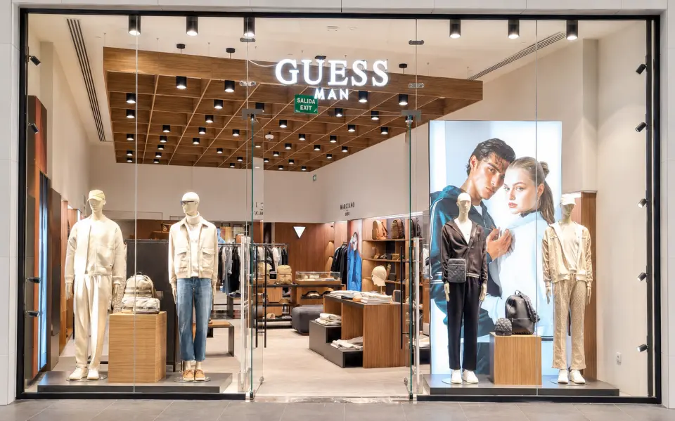 GUESS MAN