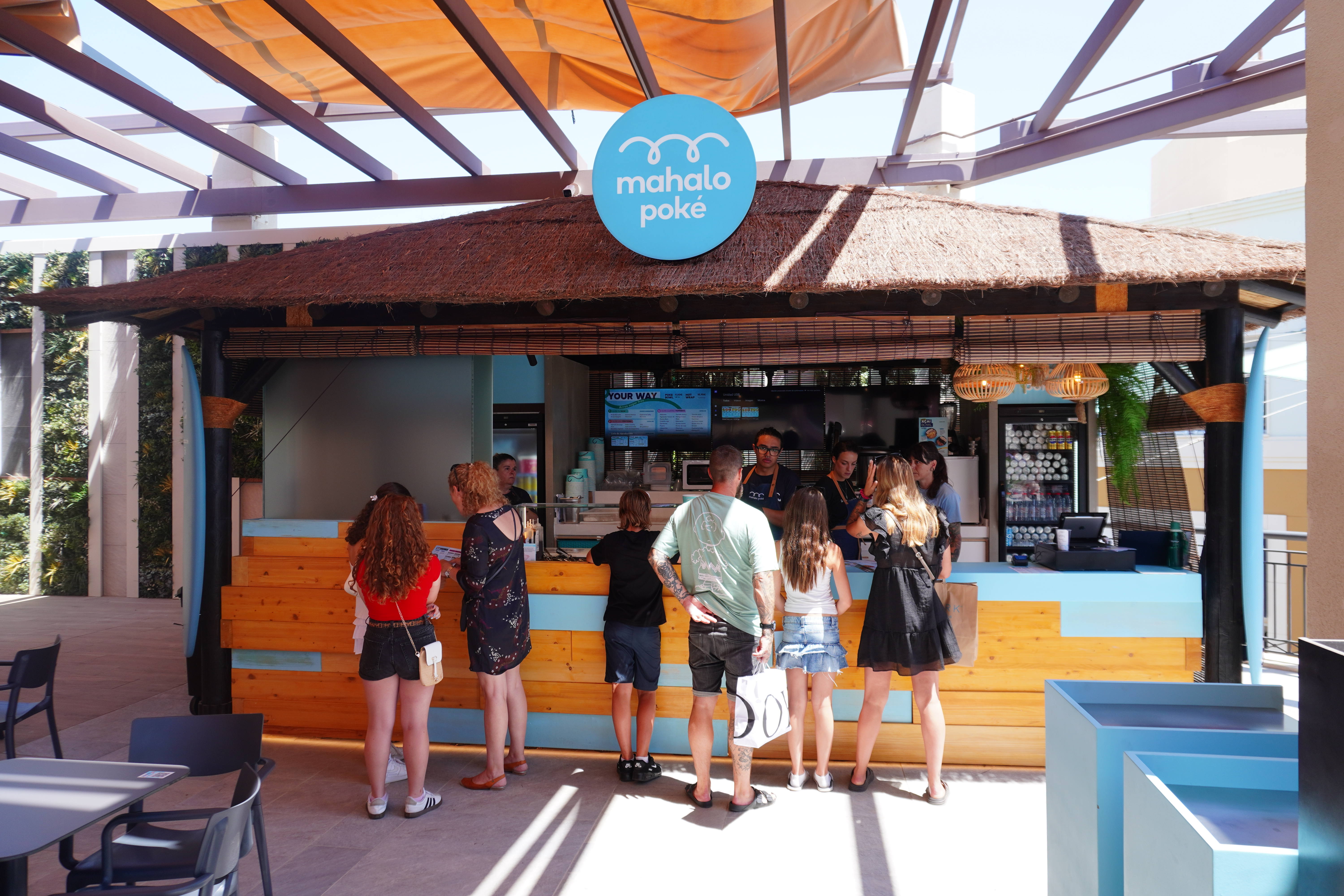 Foto noticia: Descubre Mahalo Poke en La Zenia